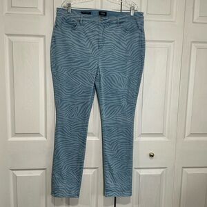 🤎 NYDJ Alina Legging Blue Zebra Tiger Animal Print Denim Jeans Lift Tuck - 18